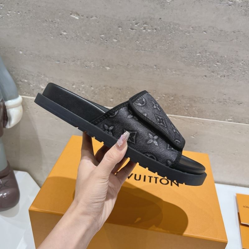 Louis Vuitton Slippers